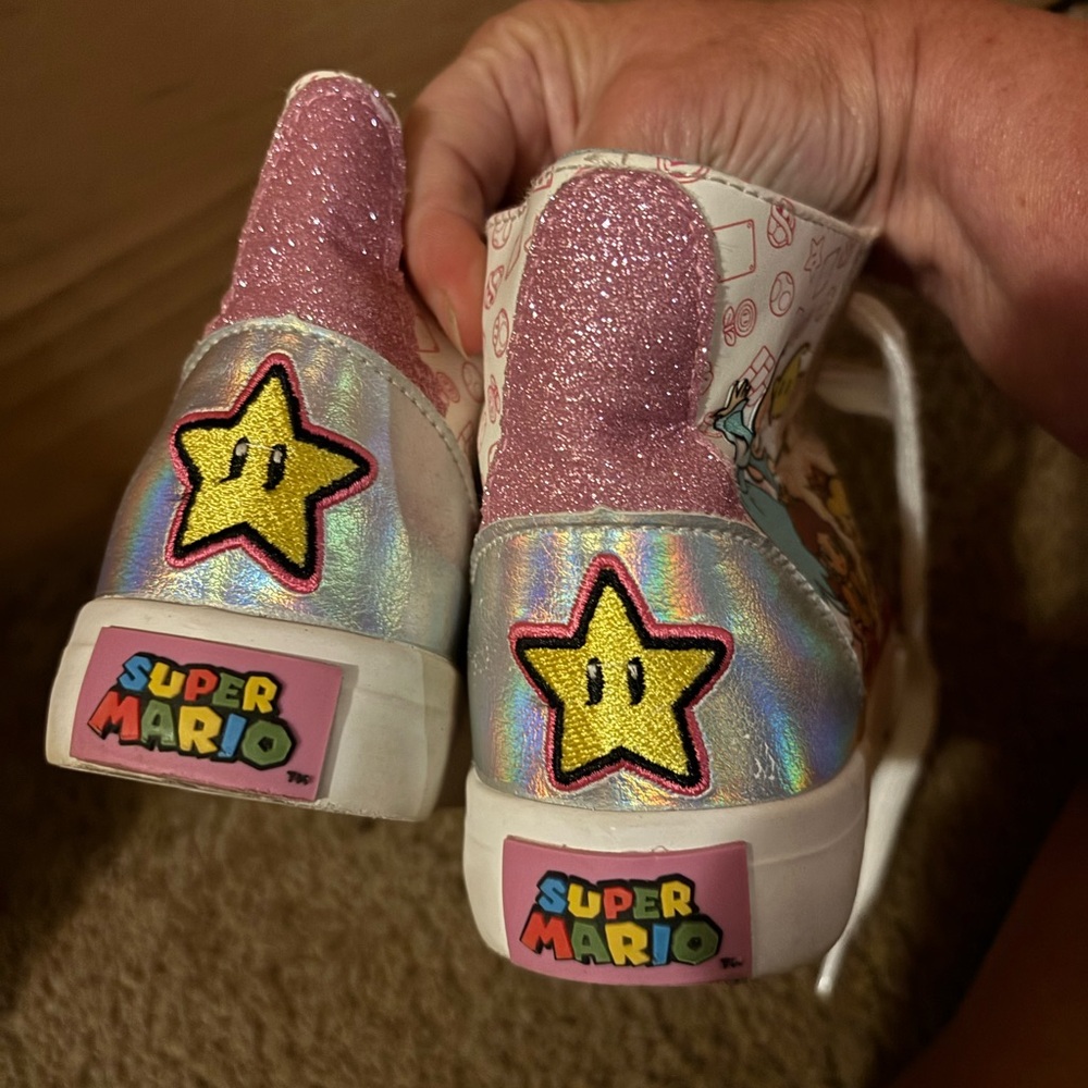 Super Mario princess ground up Kids Glitter High-Top Sneakers size 2 - Picture 2 of 9